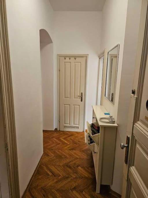Zagreb Central 2Br + Parking ภายนอก รูปภาพ